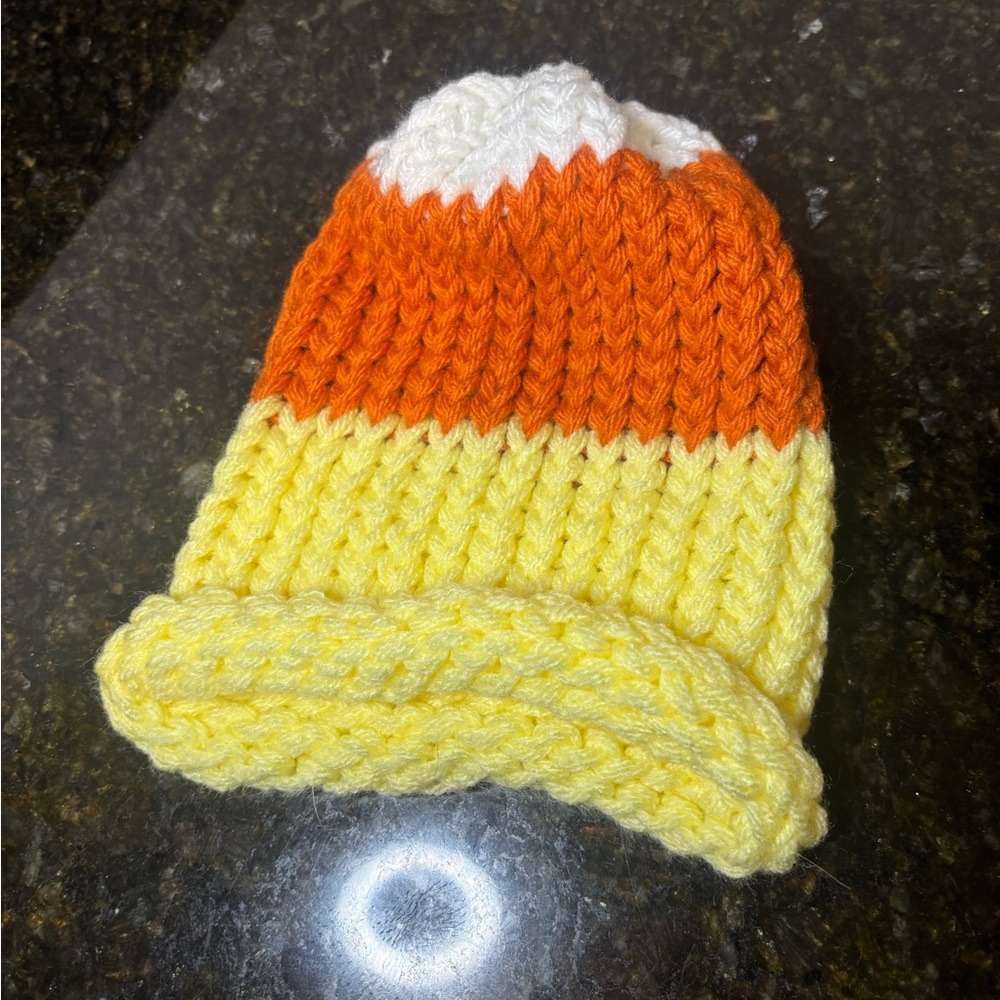 NWOT Infant Candy Corn Knit Beanie